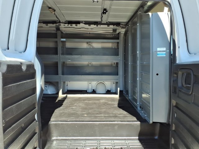 Used 2021 Chevrolet Express 2500 w/ Driver Convenience Package RWD image 13