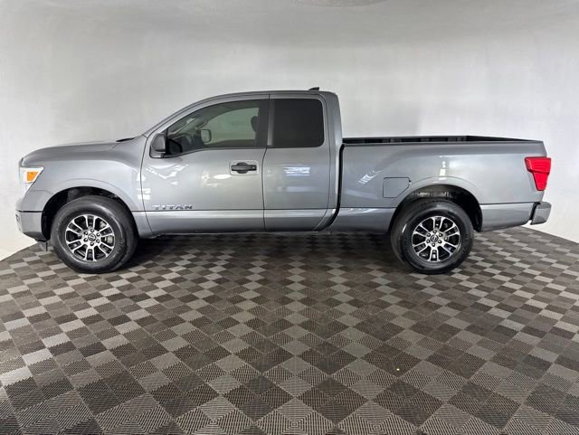 Certified 2024 Nissan Titan SV AWD/4WD image 4