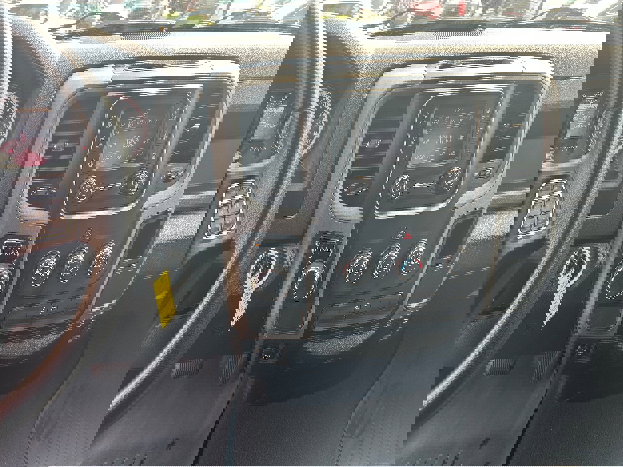 Used 2015 RAM 1500 Express image 8