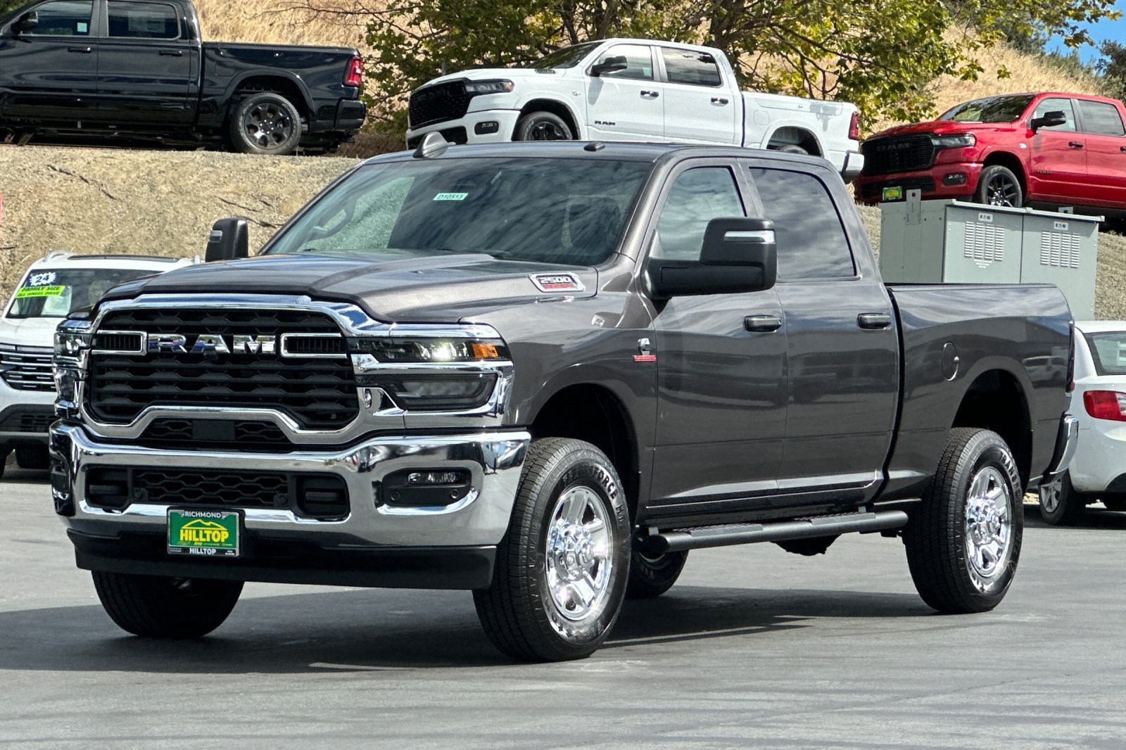 New 2026 RAM 2500 Tradesman AWD/4WD image 8