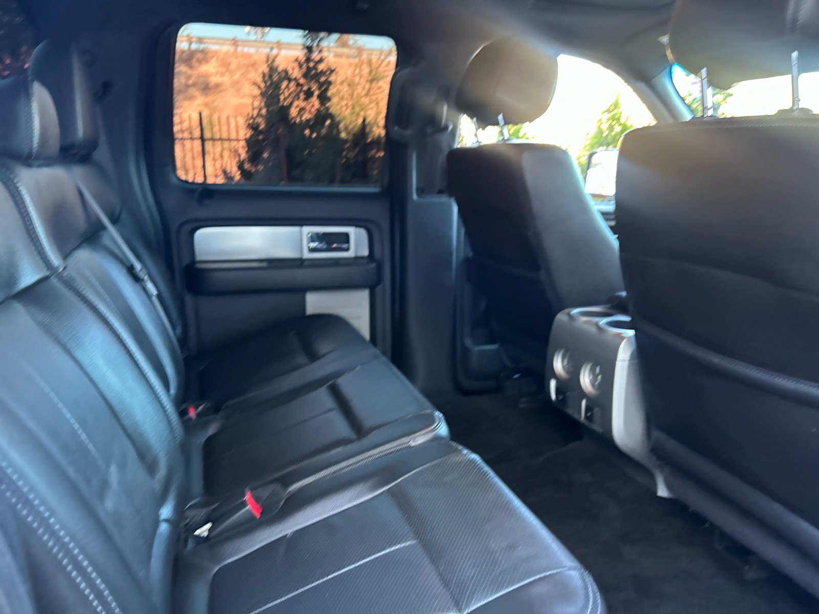 Used 2014 Ford F150 FX4 w/ Equipment Group 402A Luxury AWD/4WD image 33
