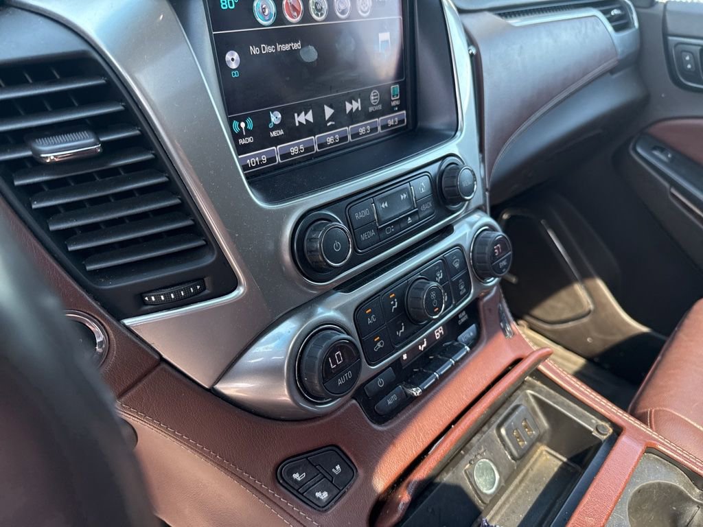 Used 2018 Chevrolet Suburban Premier AWD/4WD image 19