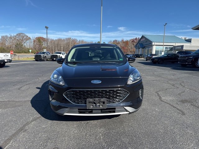 Used 2020 Ford Escape SE image 13