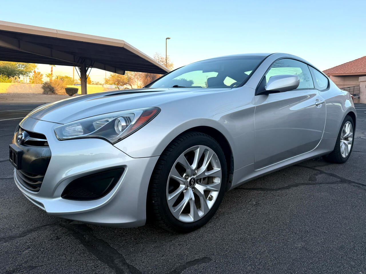 Used 2013 Hyundai Genesis 2.0T RWD image 7