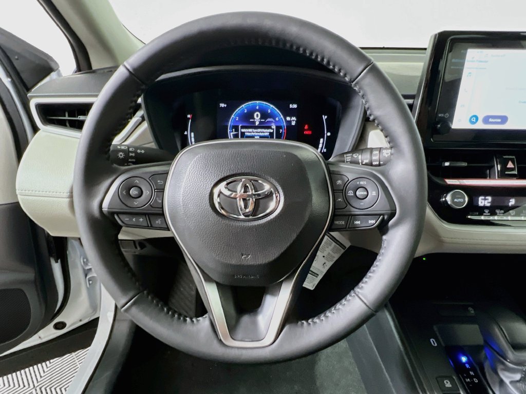 New 2026 Toyota Corolla Cross LE FWD image 15
