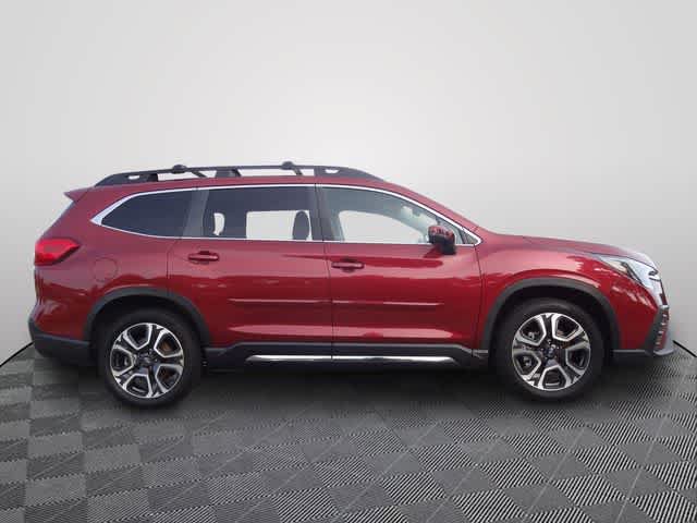 Used 2023 Subaru Ascent Limited AWD/4WD image 4