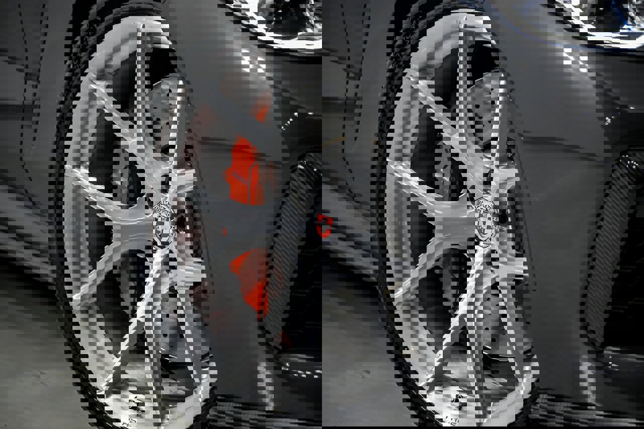 Used 2022 BMW M8 Competition image 4