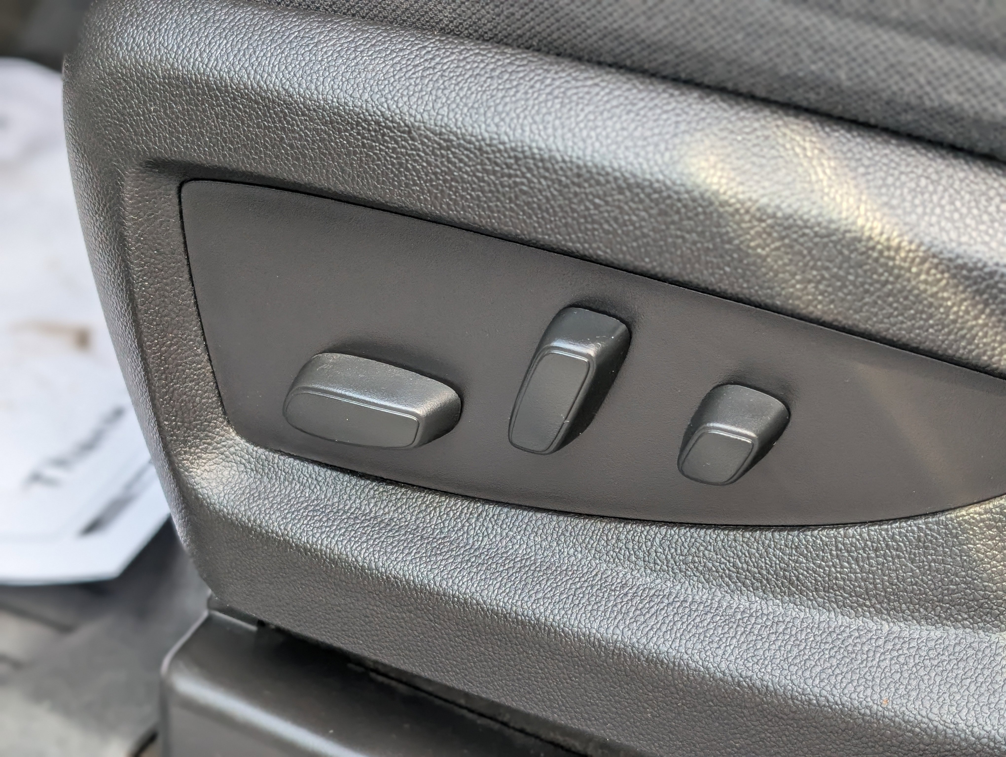 Used 2018 GMC Sierra 1500 SLE w/ SLE Value Package image 31