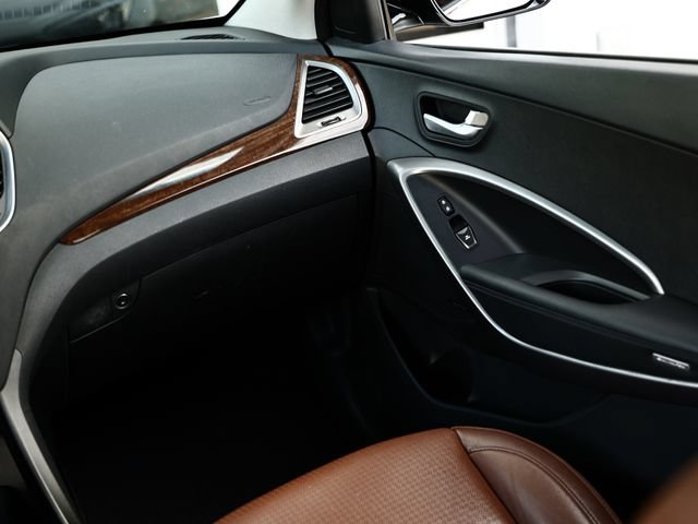Used 2015 Hyundai Santa Fe Sport 2.0T w/ Option Group 05 FWD image 31