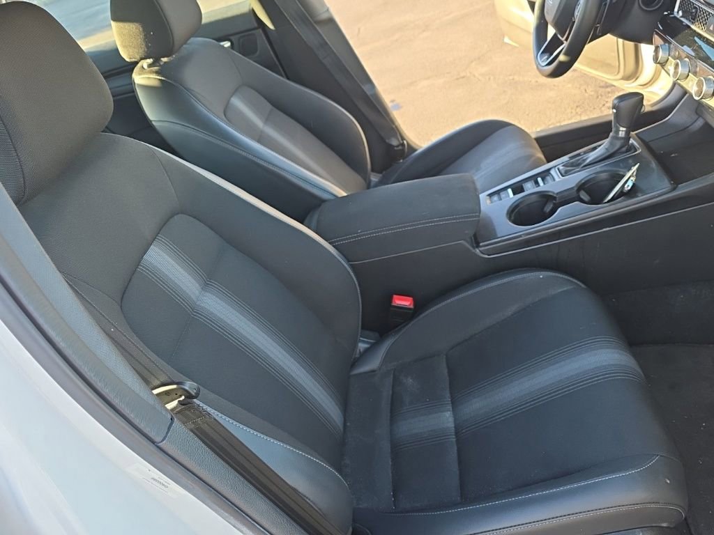 Used 2023 Honda Civic Sport image 24