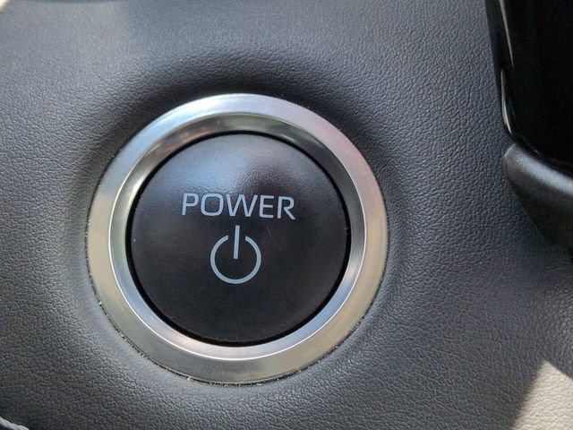 Certified 2024 Toyota Highlander XLE FWD image 28