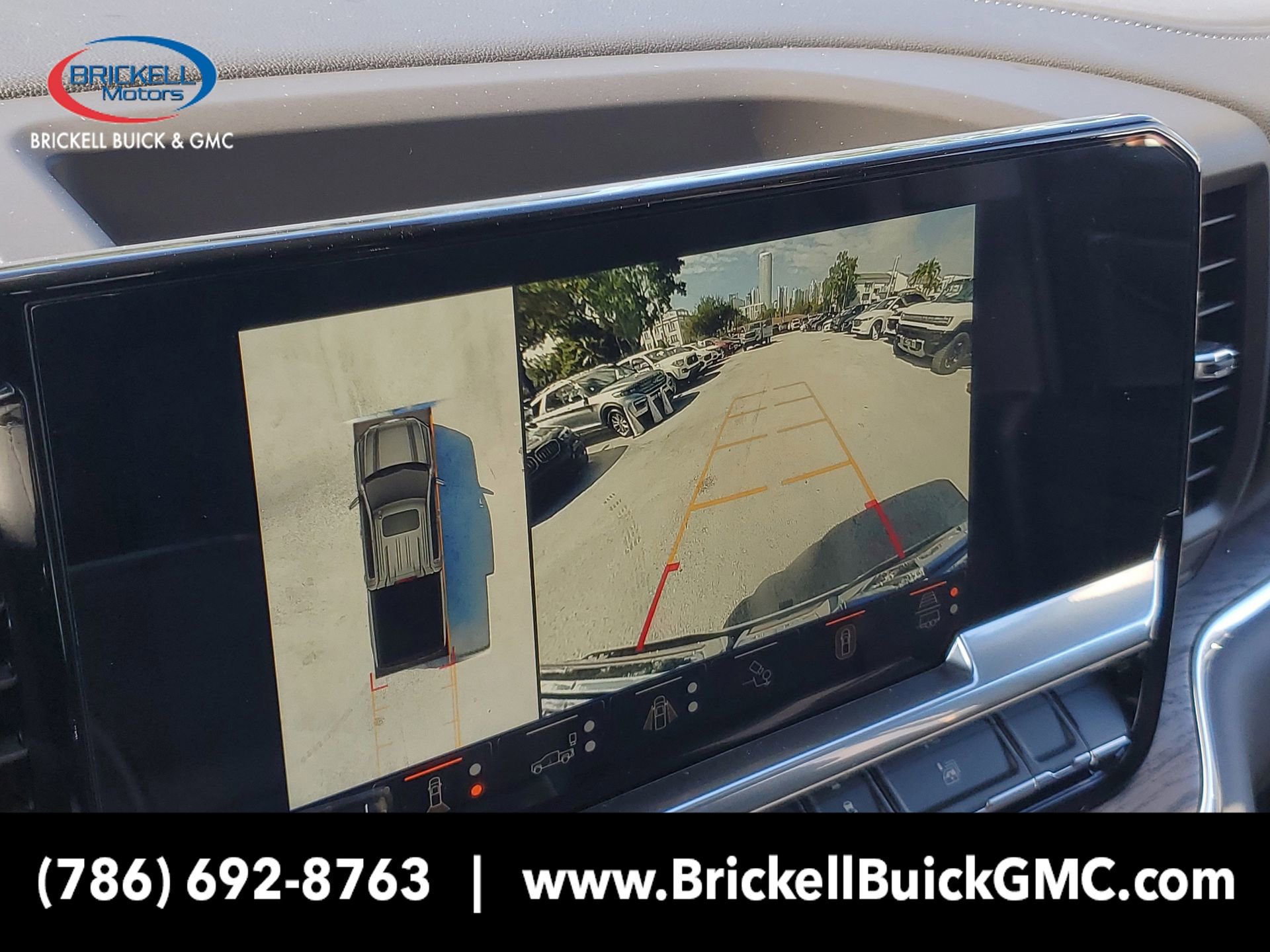 New 2025 GMC Sierra 1500 SLT w/ SLT Convenience Package image 26