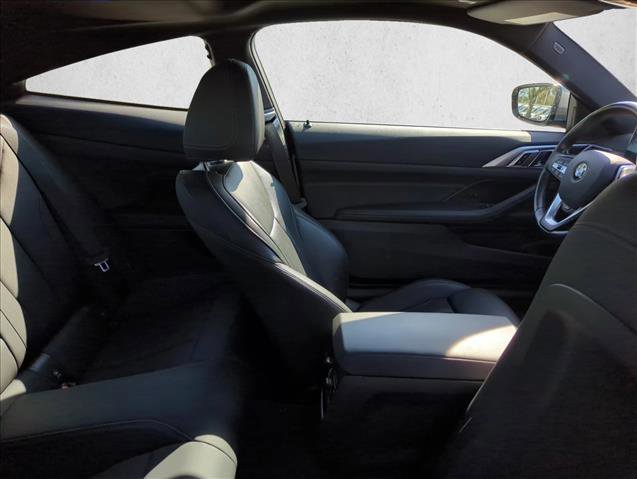 Used 2024 BMW 430i Coupe w/ Premium Package RWD image 23