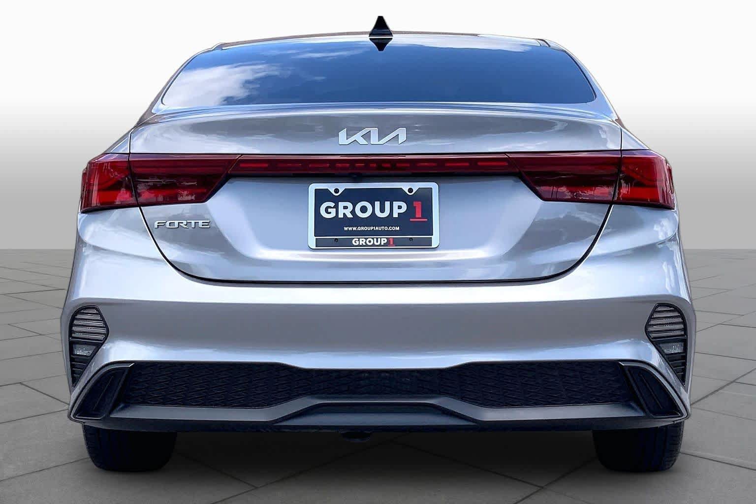 Certified 2024 Kia Forte LXS w/ LXS Technology Package FWD image 5