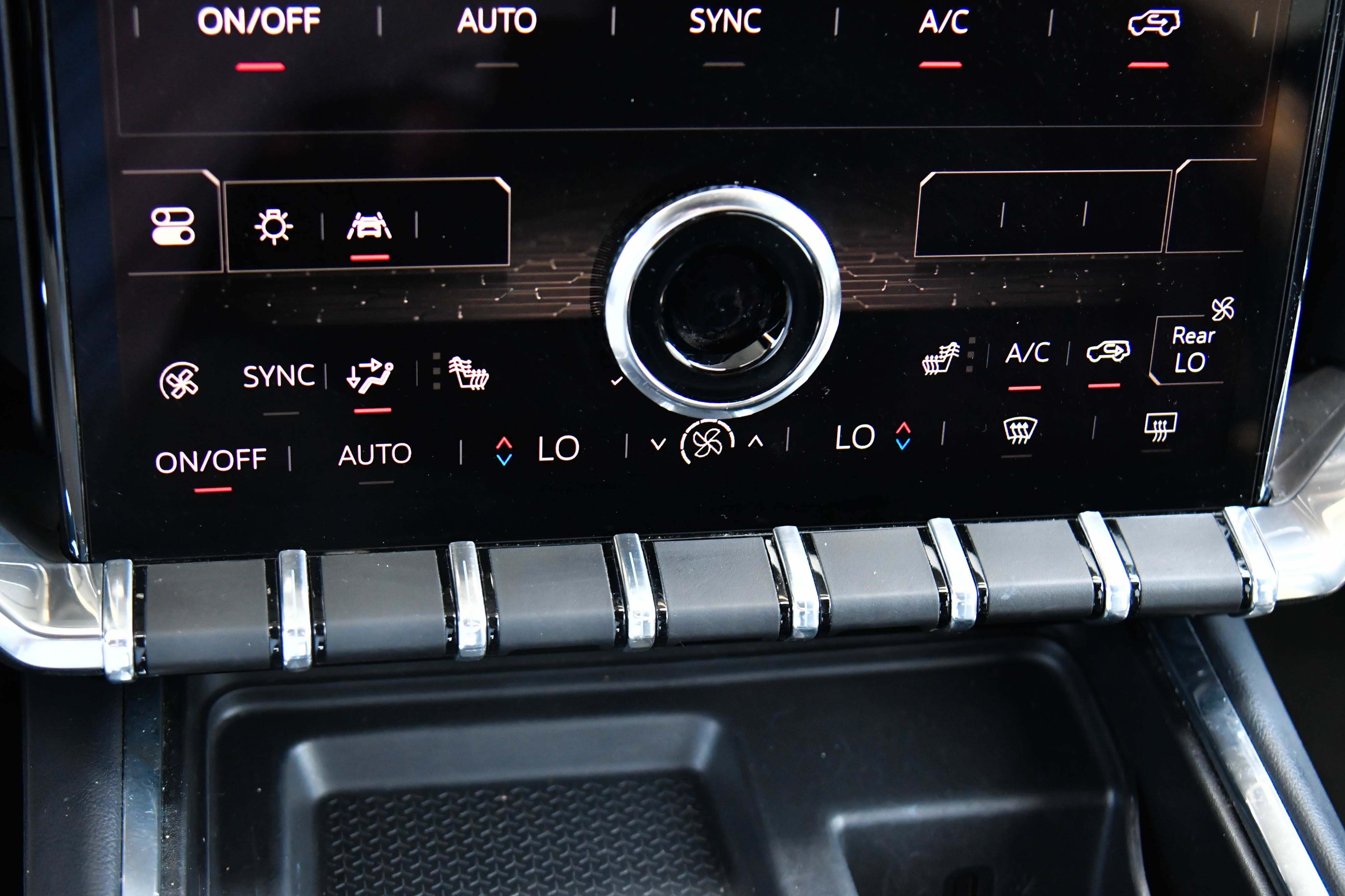 Used 2024 GMC Acadia Elevation FWD image 30