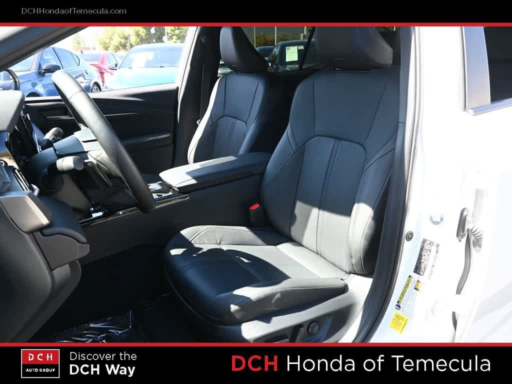 Used 2026 Toyota Camry XSE FWD image 18