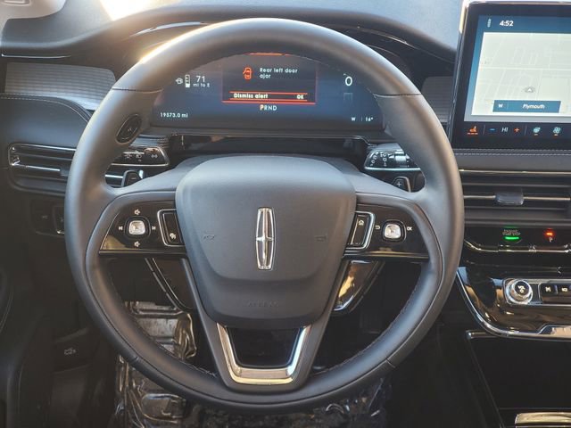 Certified 2024 Lincoln Corsair AWD w/ Equipment Group 101A image 24