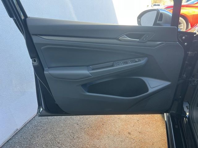 Certified 2024 Volkswagen Golf R image 22