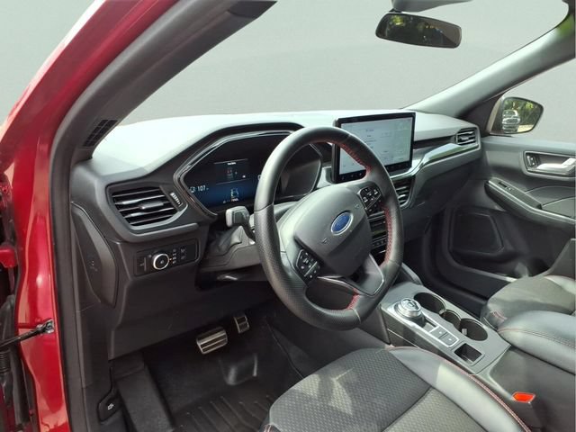 Used 2023 Ford Escape ST-Line Select w/ Tech Pack #2 AWD/4WD image 16