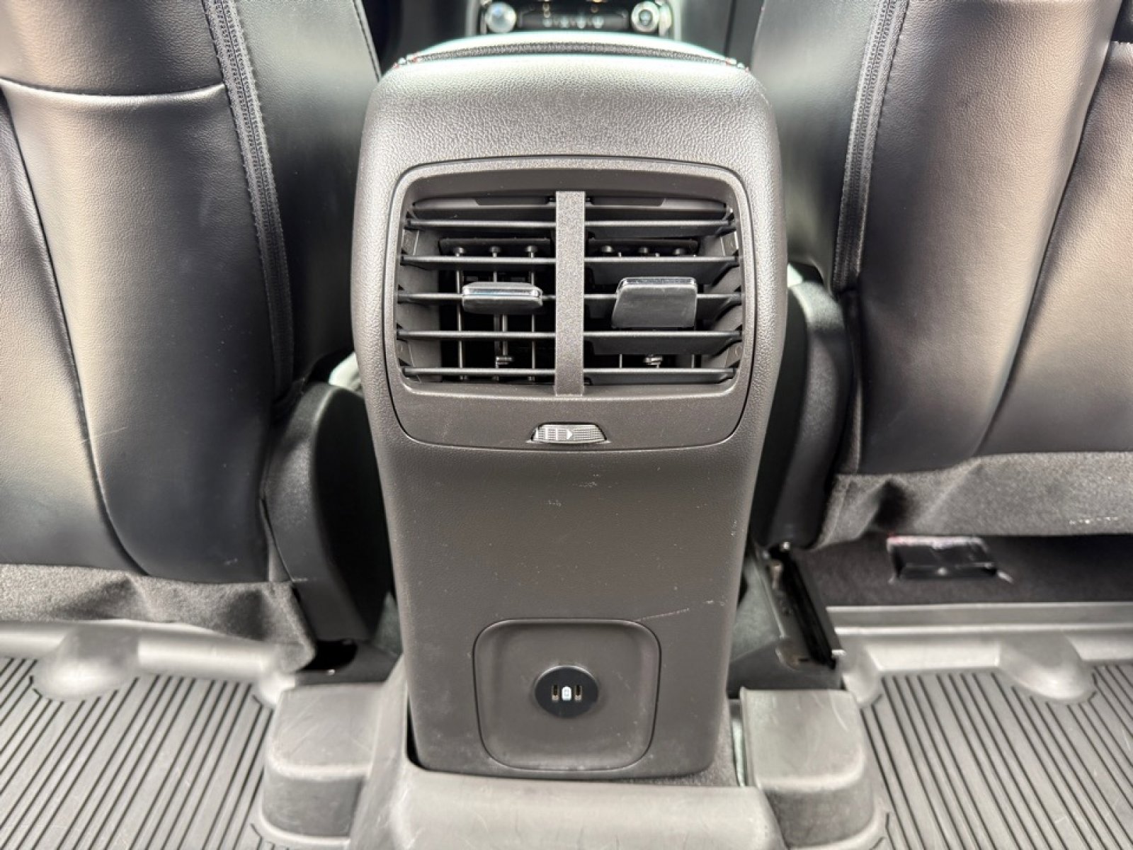 Used 2024 Ford Escape ST-Line Select w/ Tech Pack #1 AWD/4WD image 34