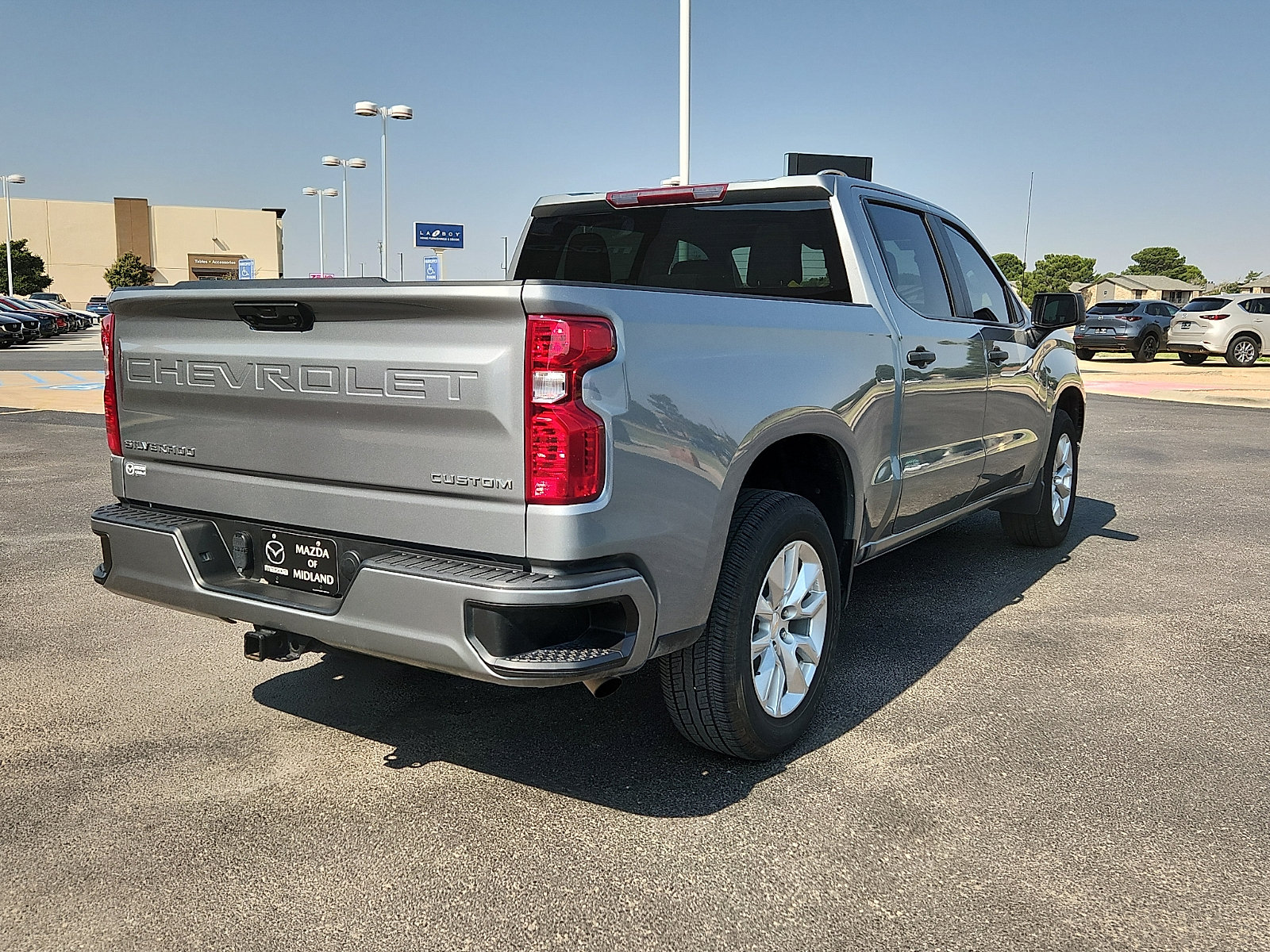 Used 2024 Chevrolet Silverado 1500 Custom RWD image 5