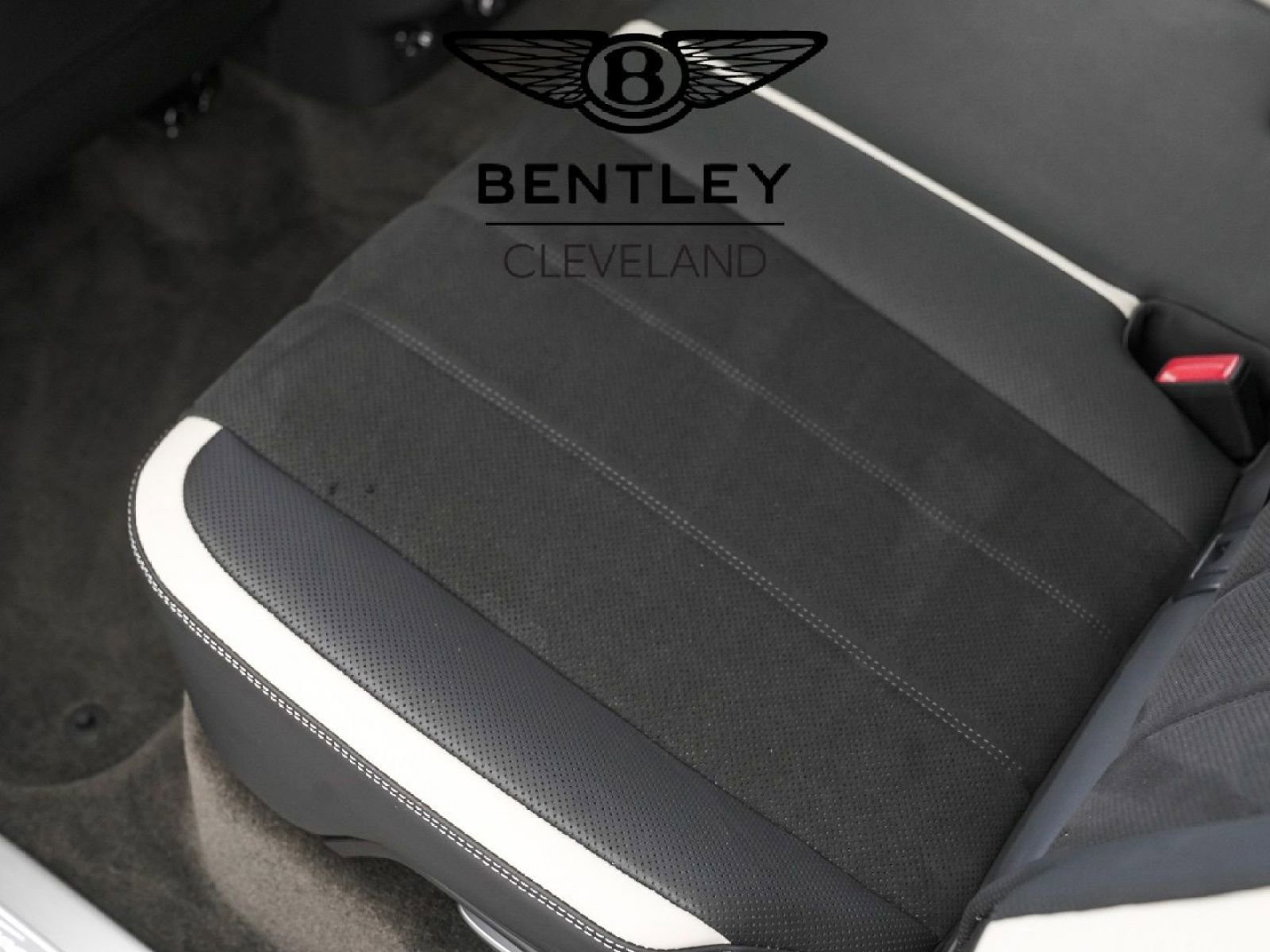 Used 2023 Bentley Bentayga Speed AWD/4WD image 30
