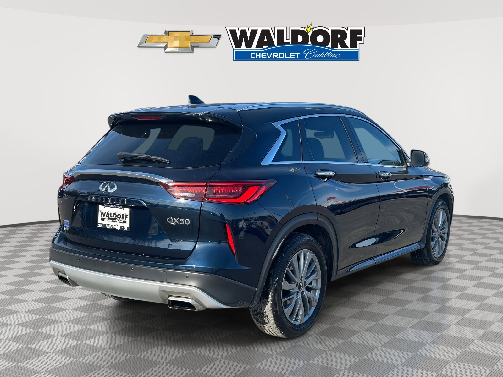 Used 2024 INFINITI QX50 Luxe image 6