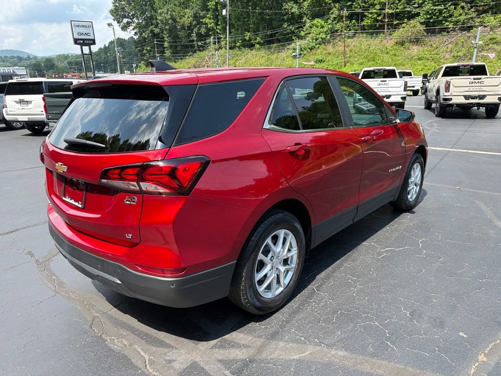 Used 2024 Chevrolet Equinox LT FWD image 4