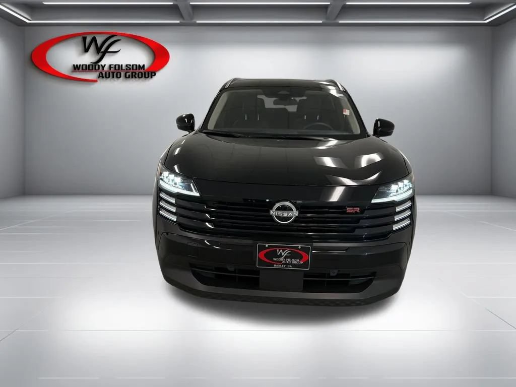 Used 2026 Nissan Kicks SR FWD image 2