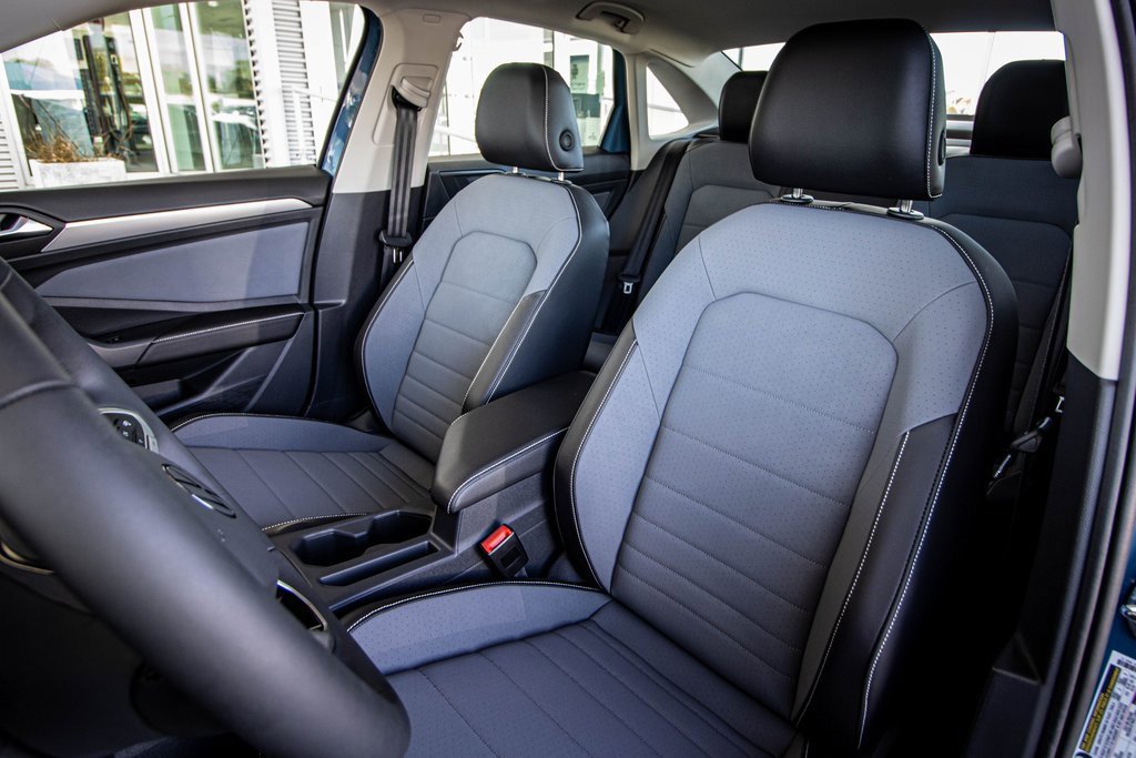 New 2026 Volkswagen Jetta SE image 28