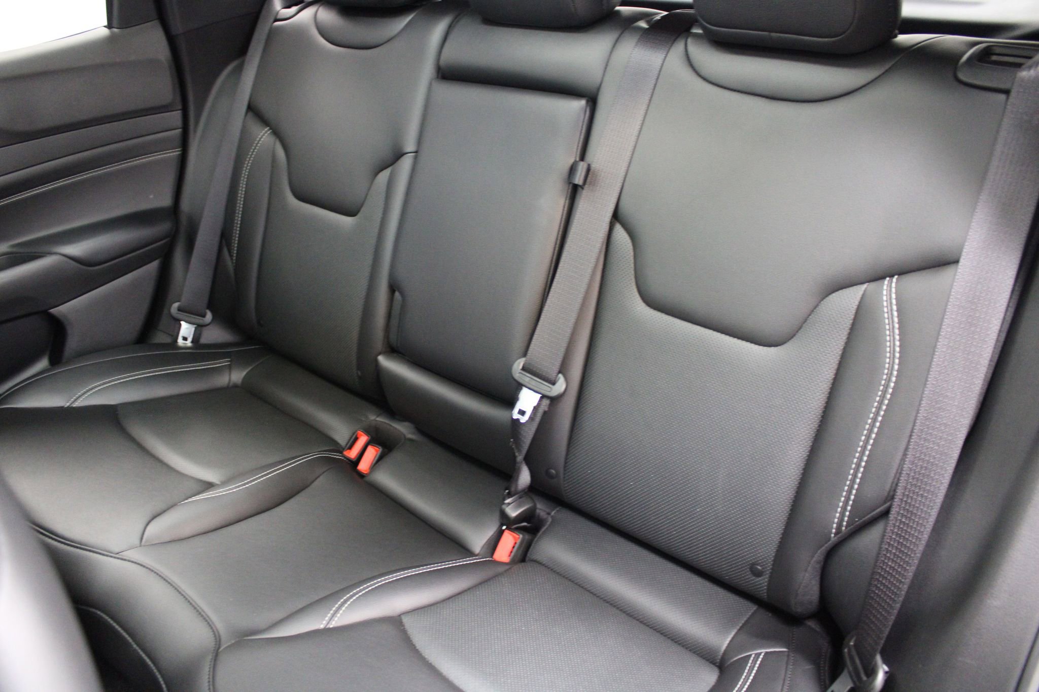 Used 2022 Jeep Compass High Altitude AWD/4WD image 18