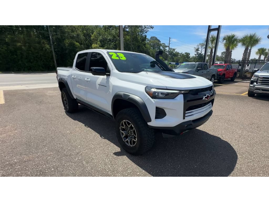 Used 2023 Chevrolet Colorado ZR2 w/ ZR2 Convenience Package III AWD/4WD image 8