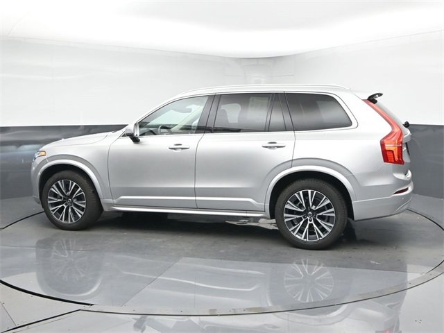 Used 2022 Volvo XC90 T6 Momentum w/ Climate Package image 5