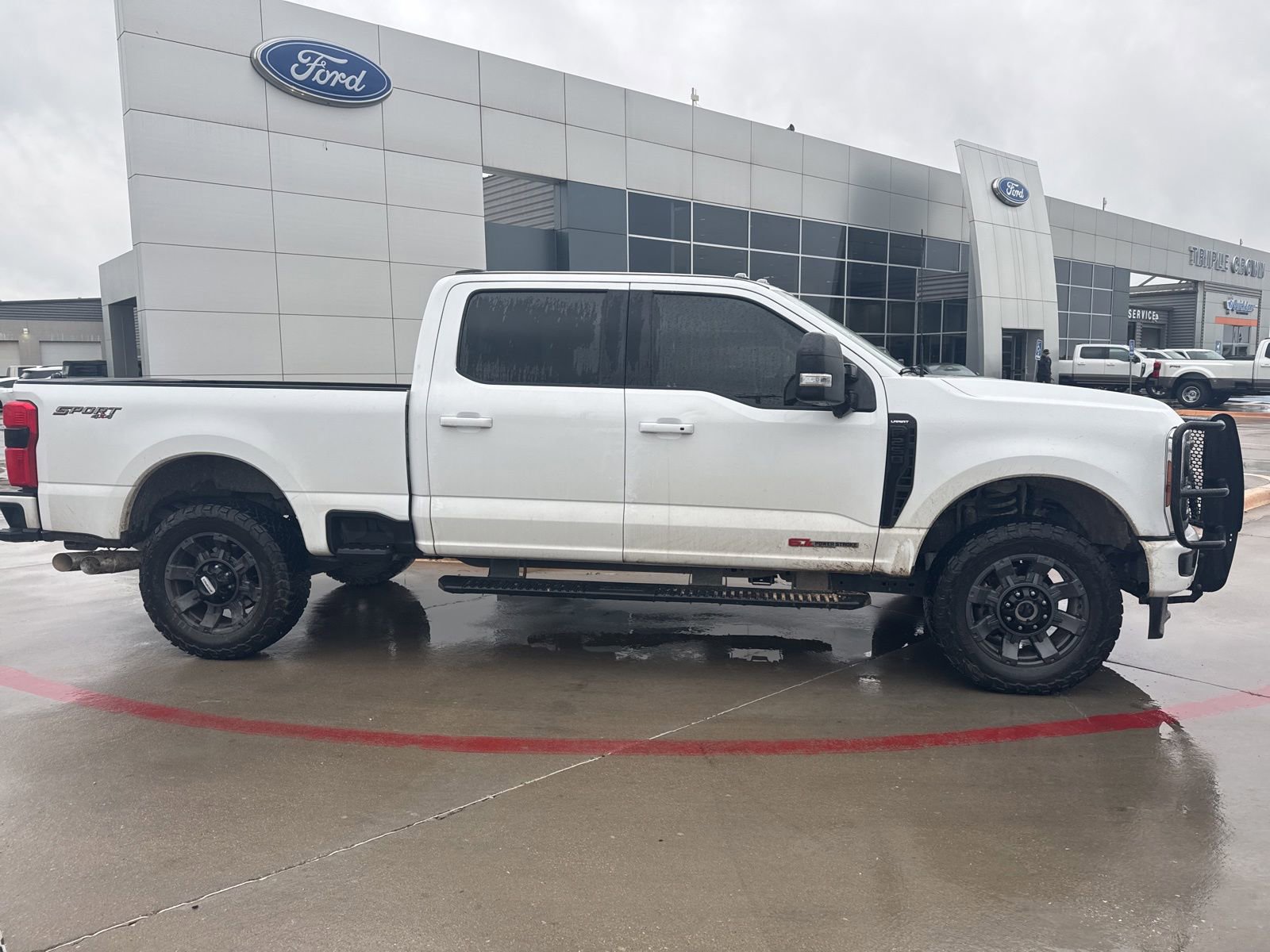 Used 2024 Ford F250 Lariat w/ Lariat Ultimate Package AWD/4WD image 2