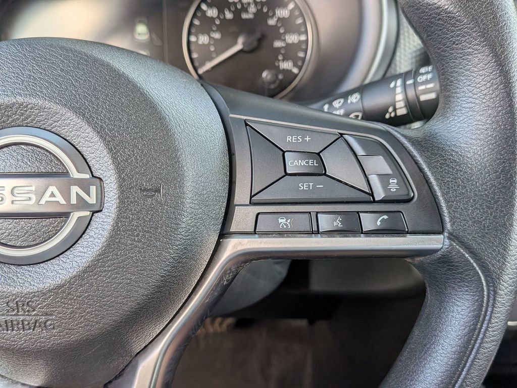 Used 2023 Nissan Kicks SV FWD image 19