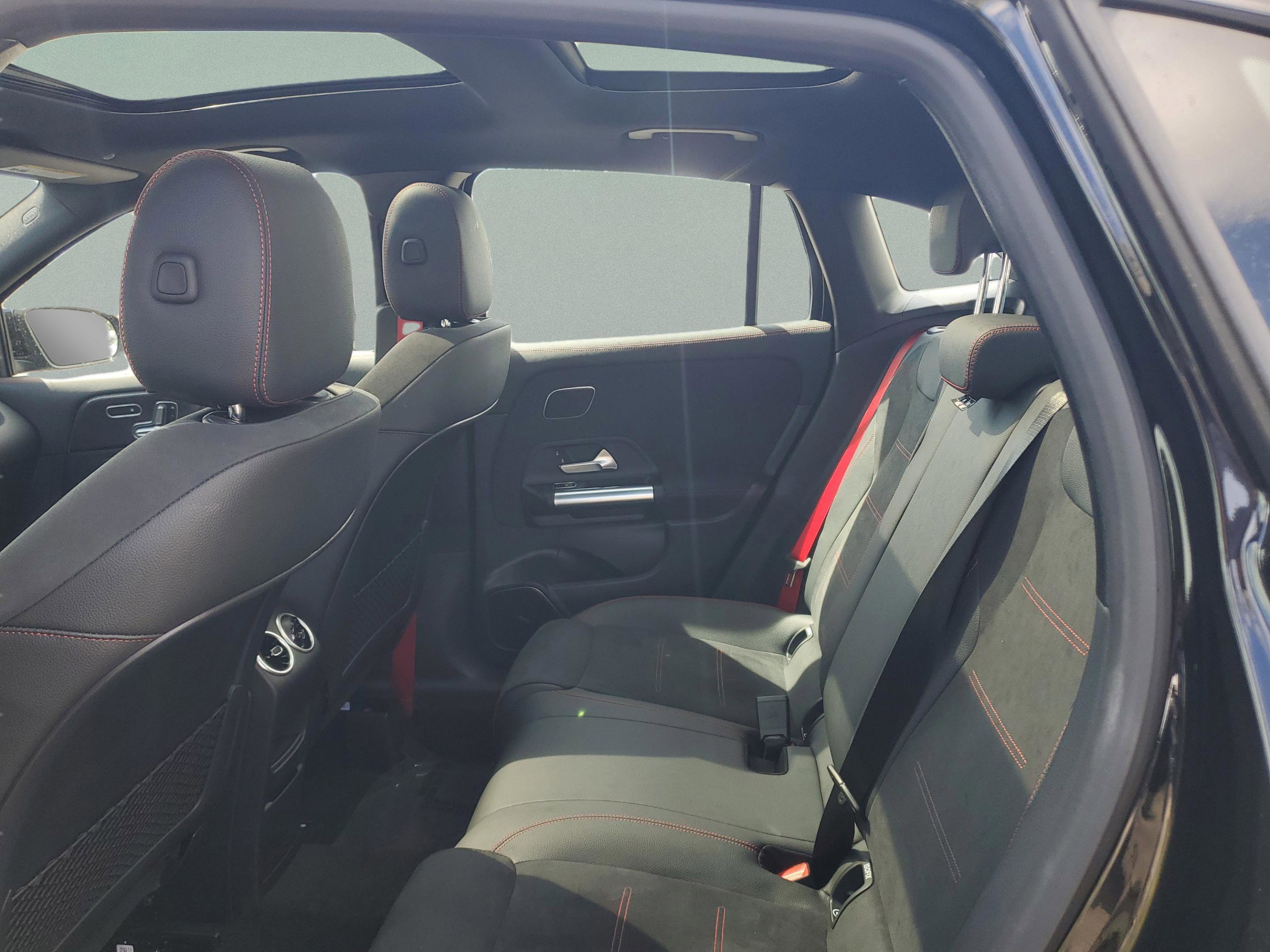 Certified 2025 Mercedes-Benz GLA 35 AMG 4MATIC image 11