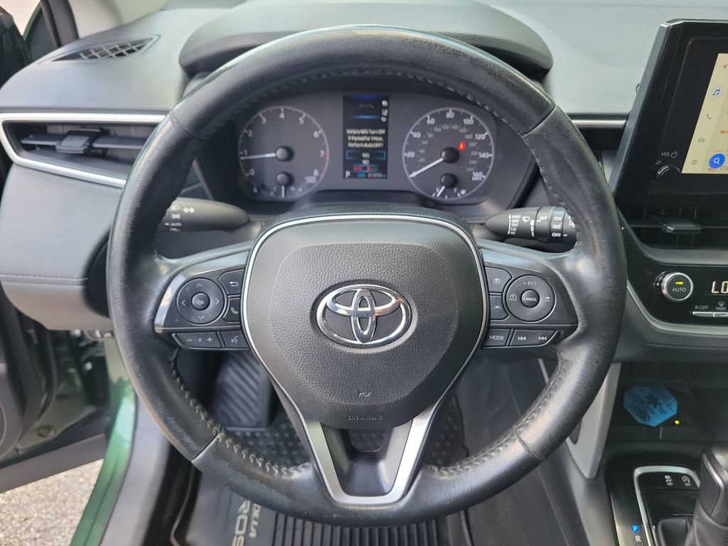 Used 2024 Toyota Corolla Cross LE FWD image 23