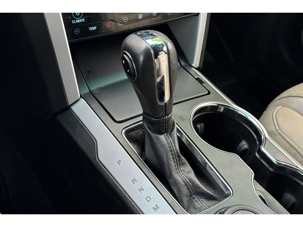 Used 2015 Ford Explorer Limited w/ Equipment Group 302A image 24