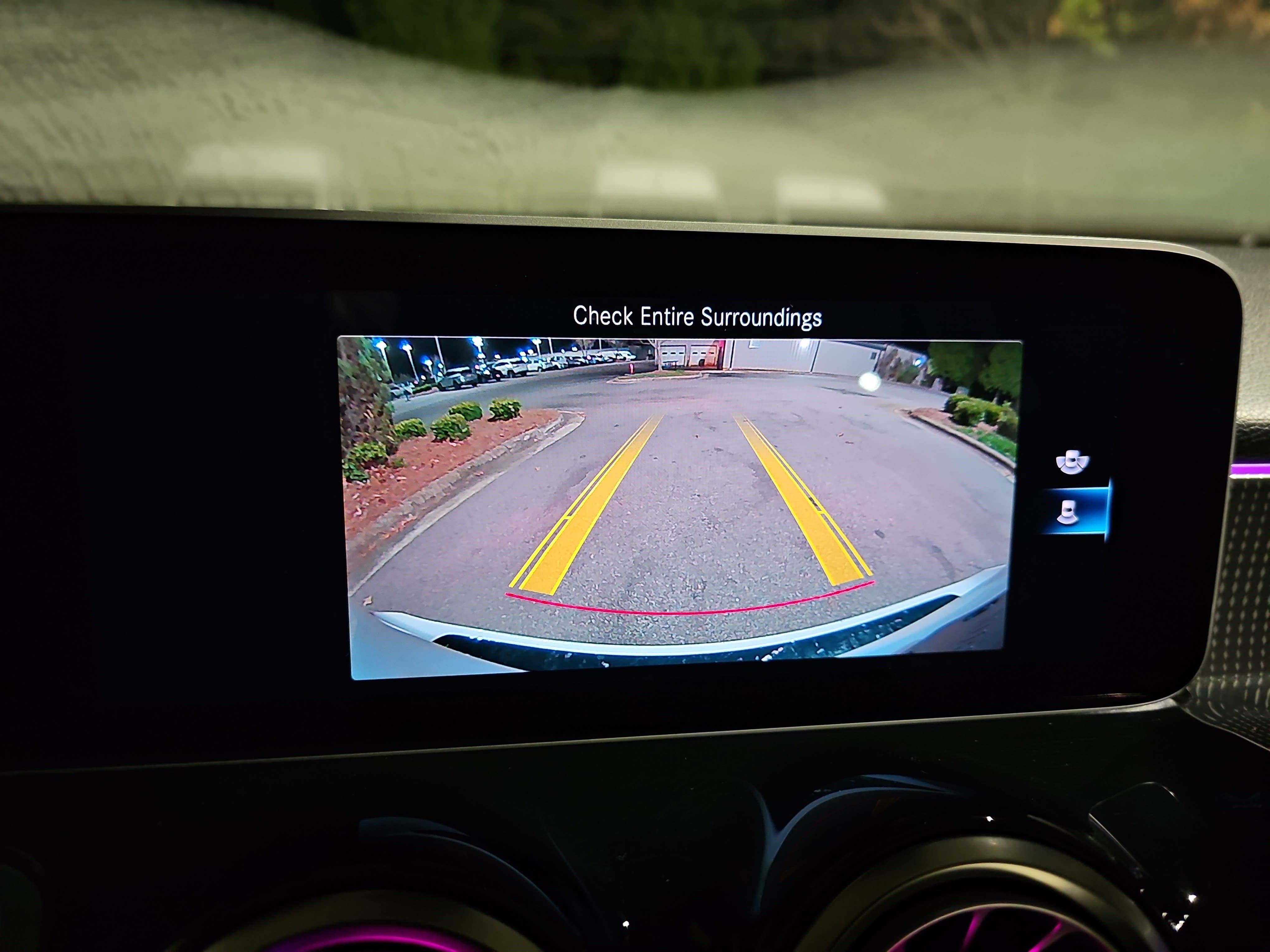 Used 2021 Mercedes-Benz GLB 250 4MATIC image 25