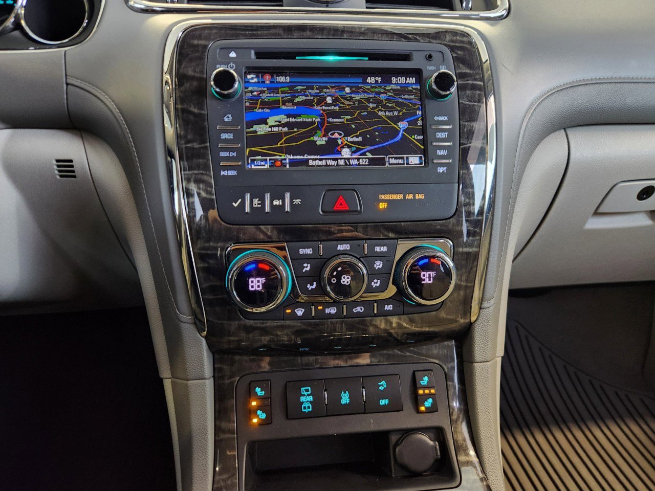 Used 2013 Buick Enclave Leather image 9