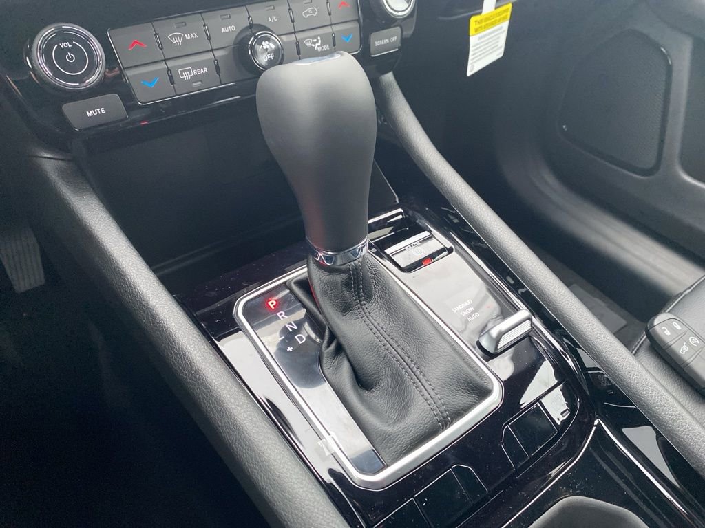 New 2026 Jeep Compass Limited image 31