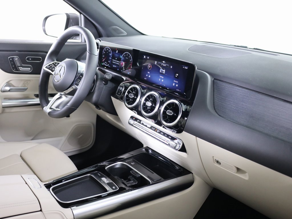 Certified 2026 Mercedes-Benz GLA 250 4MATIC image 48