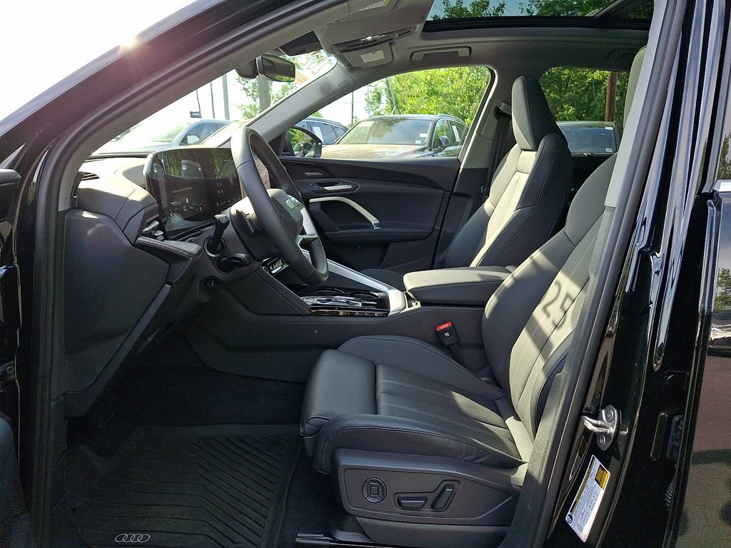 Certified 2025 Audi Q5 Prestige AWD/4WD image 19