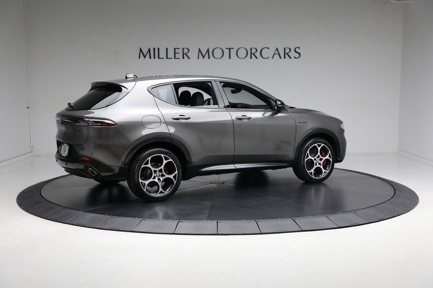 Used 2024 Alfa Romeo Tonale Veloce image 13