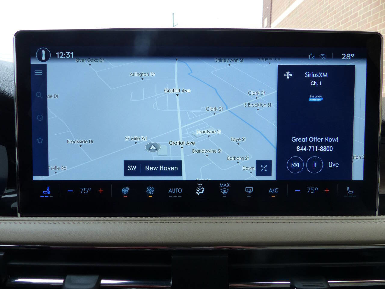 Used 2025 Lincoln Corsair Reserve w/ Equipment Group 202A image 28