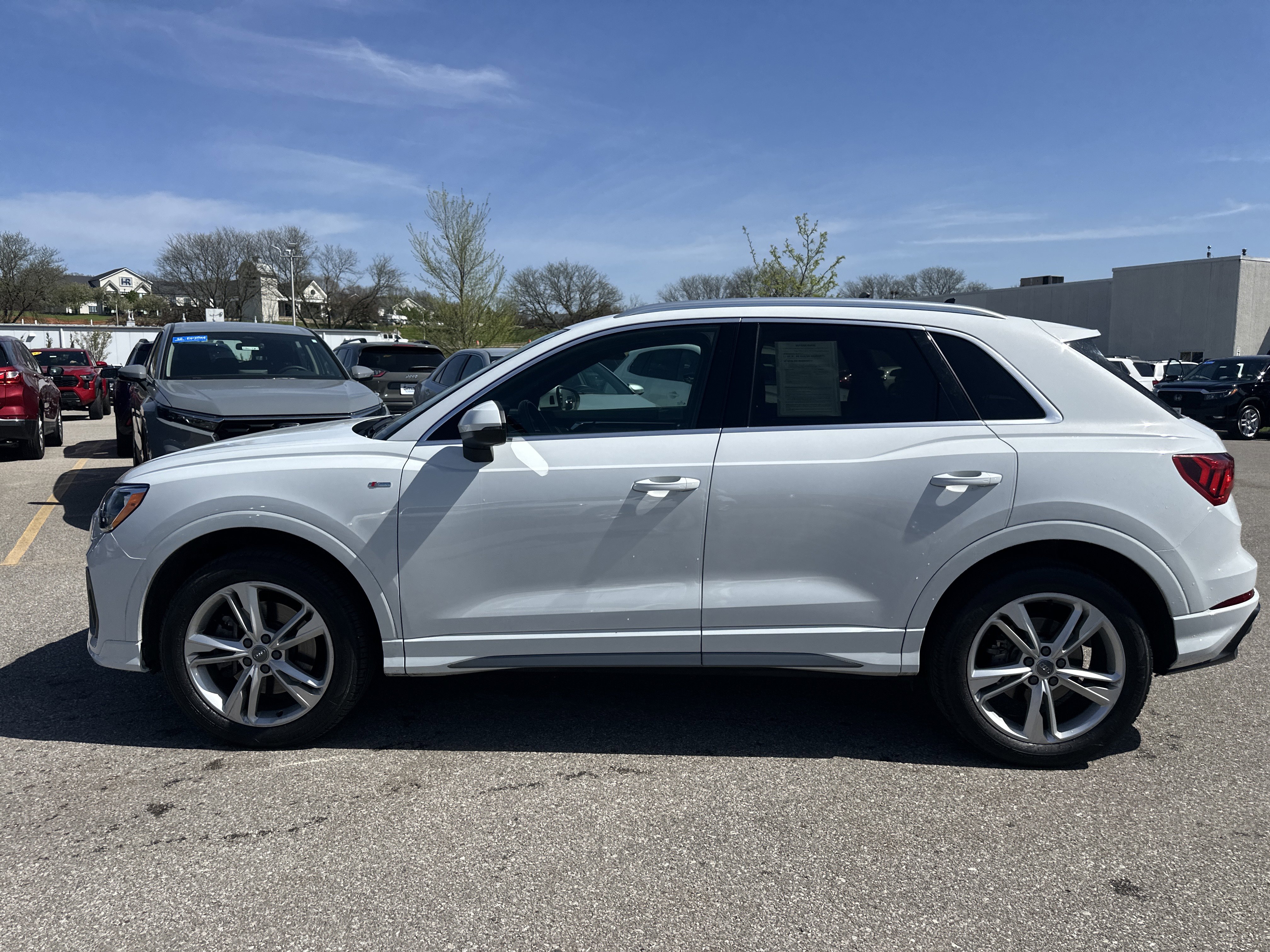 Used 2020 Audi Q3 2.0T Premium AWD/4WD image 6