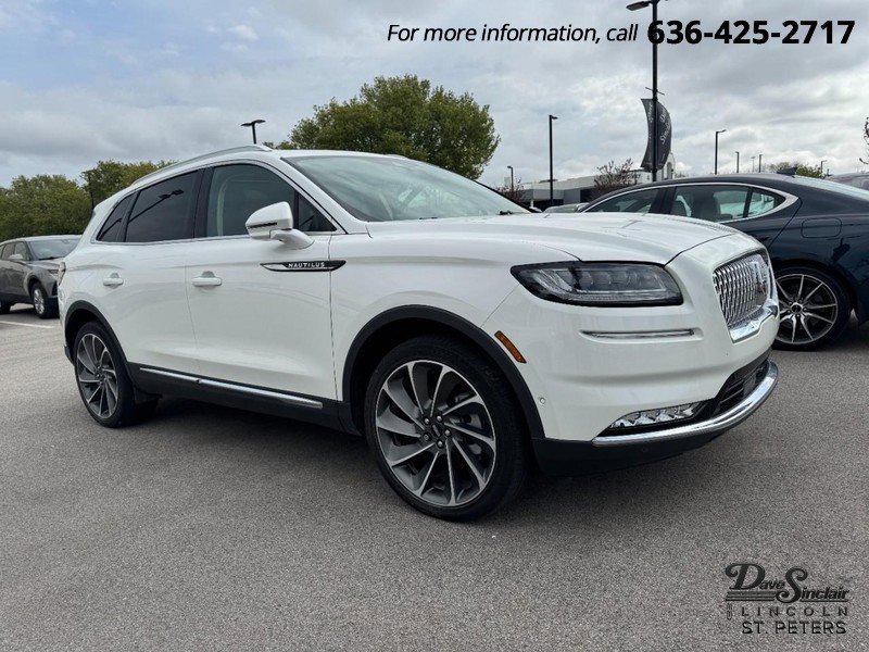 Used 2023 Lincoln Nautilus Reserve w/ Equipment Group 201A image 1