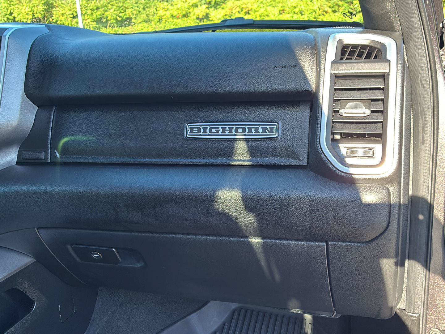 Used 2023 RAM 1500 Big Horn AWD/4WD image 18