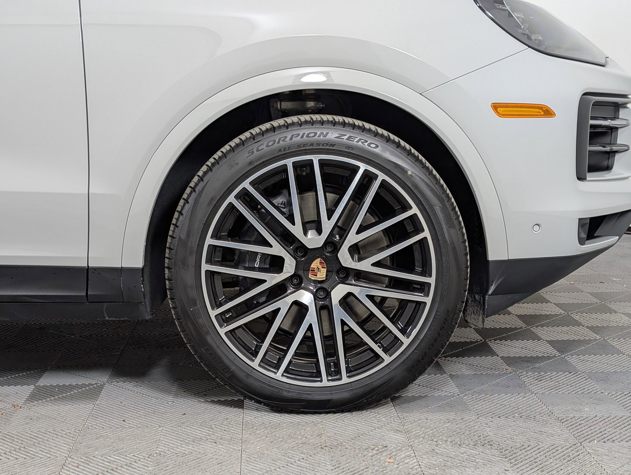 New 2026 Porsche Cayenne Coupe image 14