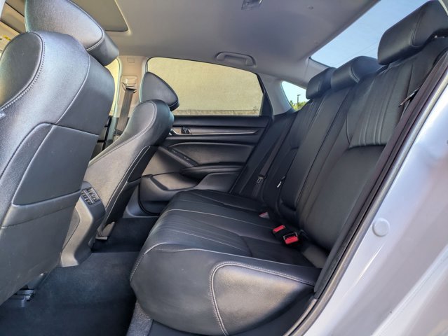 Used 2019 Honda Accord Touring image 19